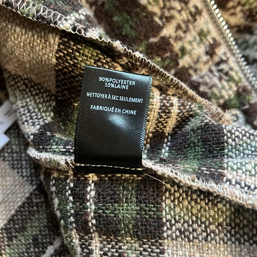 New All in Favor Plaid Crop Jacket Women’s Size Large in Chestnut Plaid - Picture 13 of 16